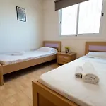 Maestro Iii Apartament