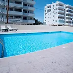Apartament Maestro Iii Larnaca